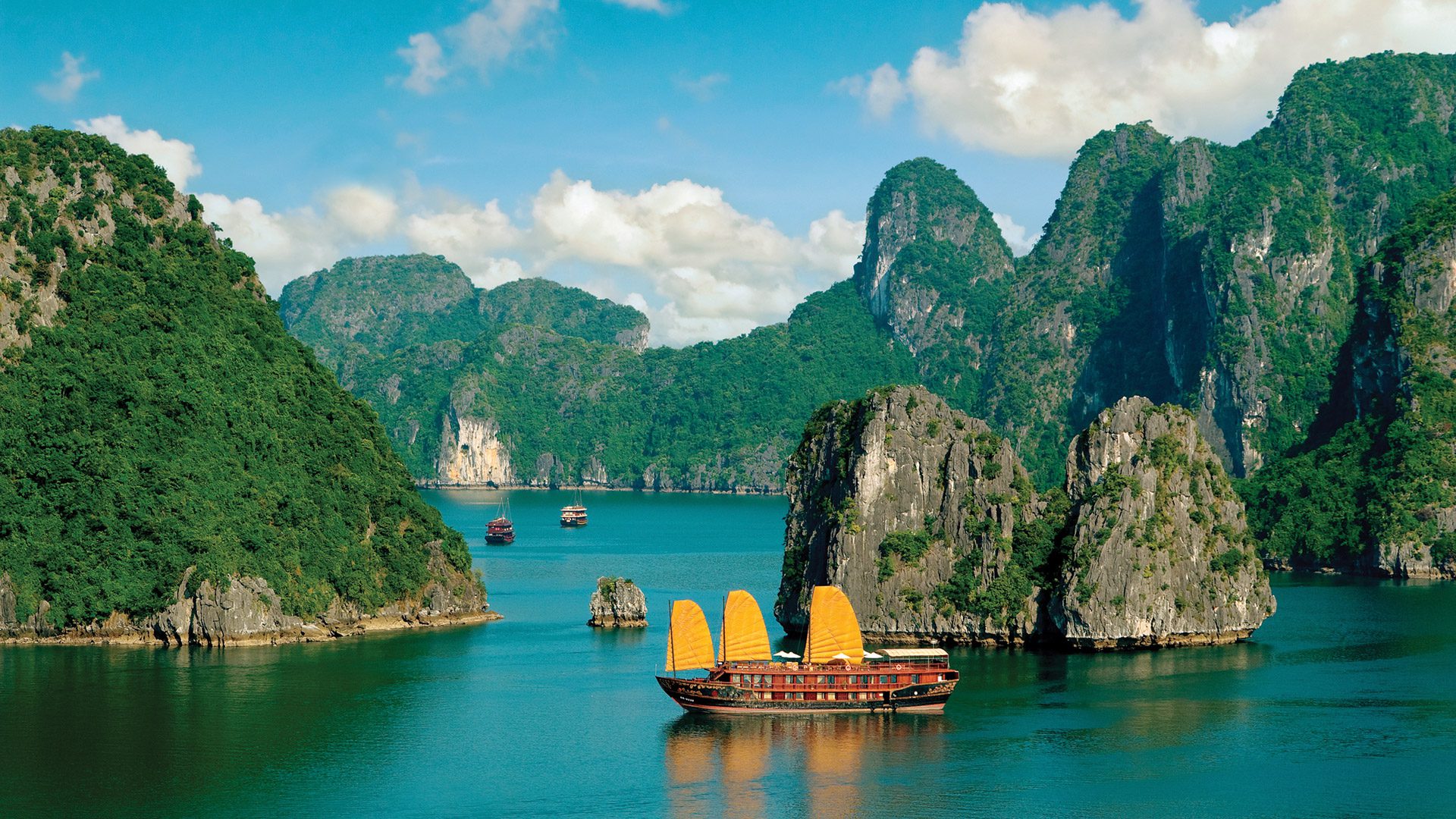 Du lịch Hạ Long - Vịnh Hạ Long